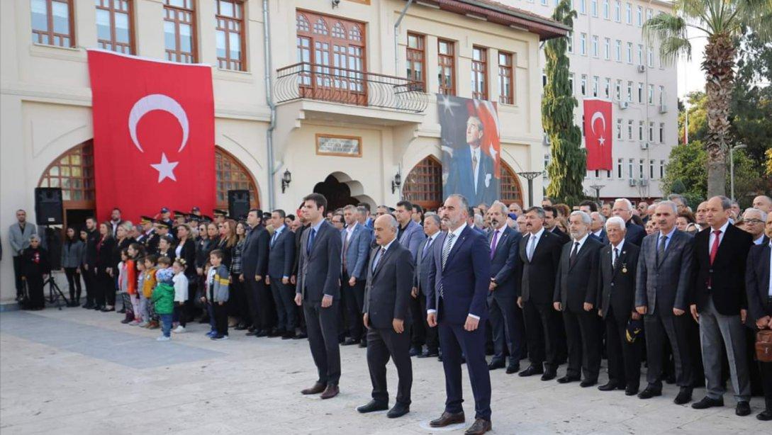 10 Kasım Atatürk'ün ölümünün 81.yılı anma programı yapıldı